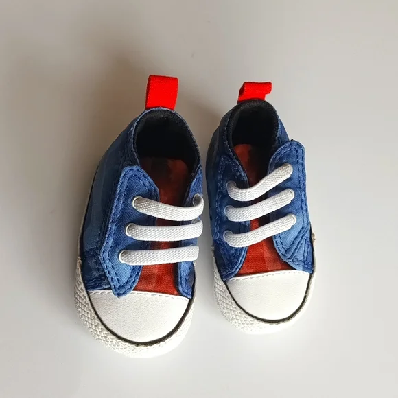 toddler boy blue converse